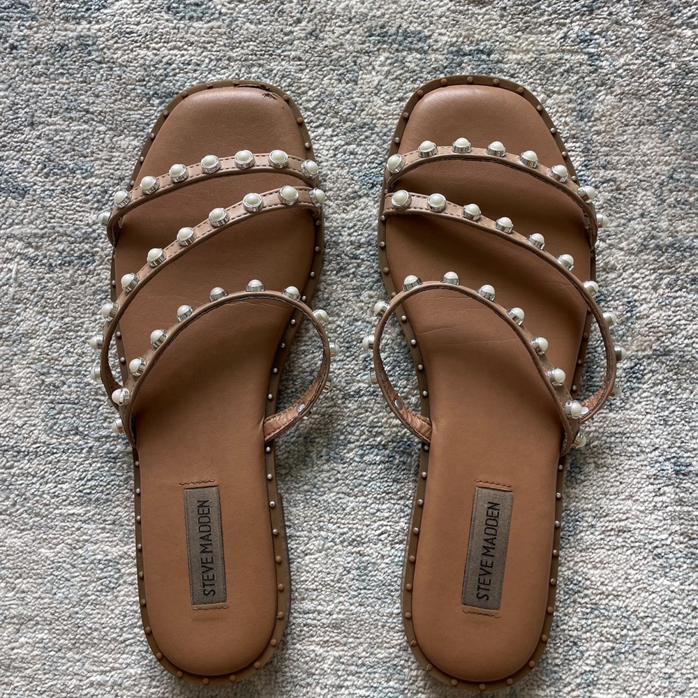 Steve Madden Women’s Pearl Sandals